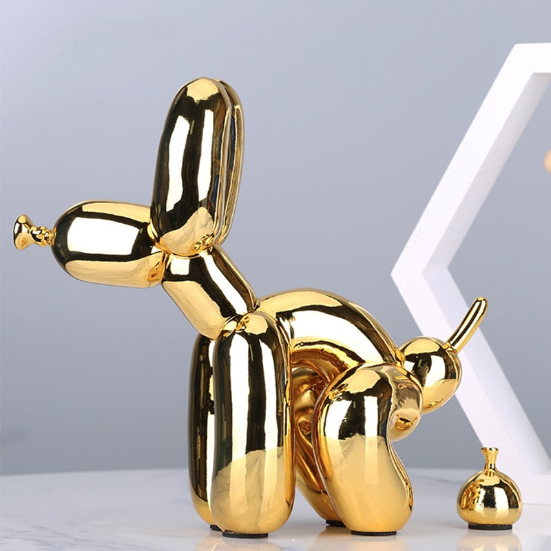 Creative Pooping Balloon Dog Statue