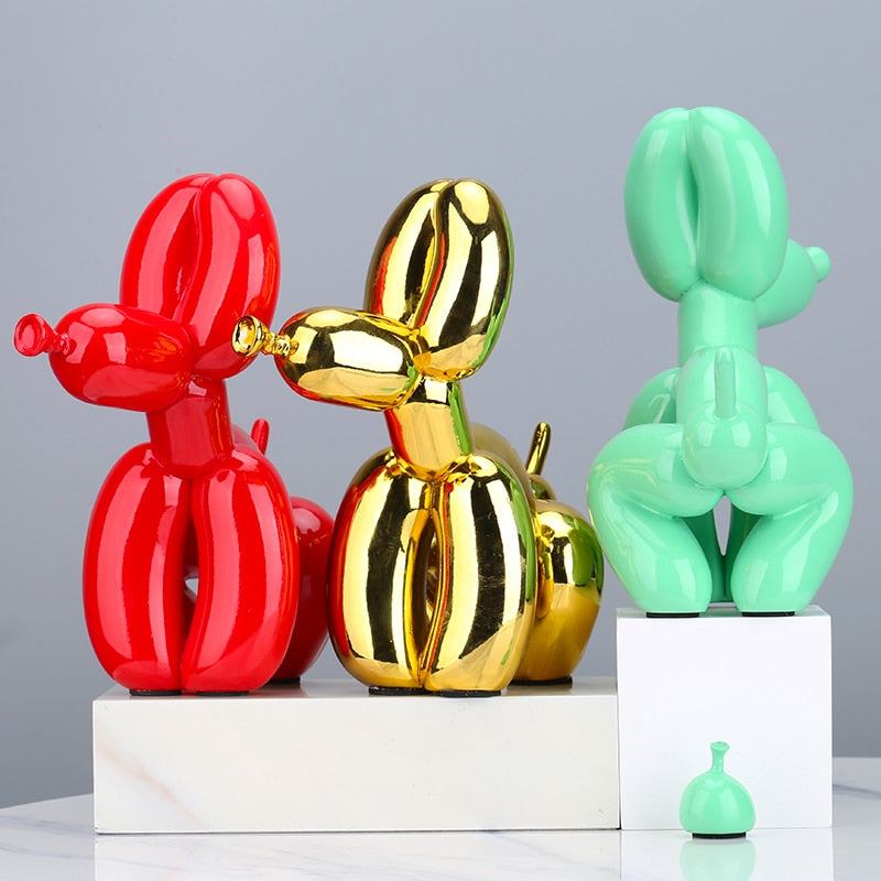 Creative Pooping Balloon Dog Statue