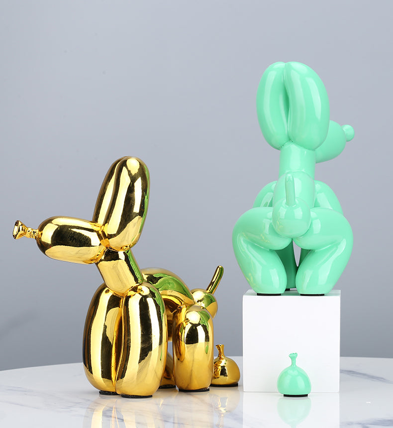 Creative Pooping Balloon Dog Statue