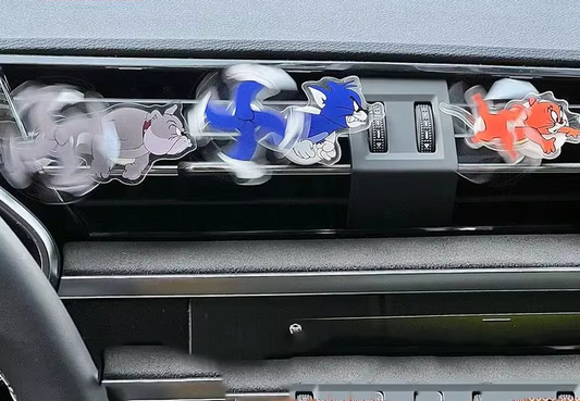 Running Tom & Jerry Car Air Vent Accessory